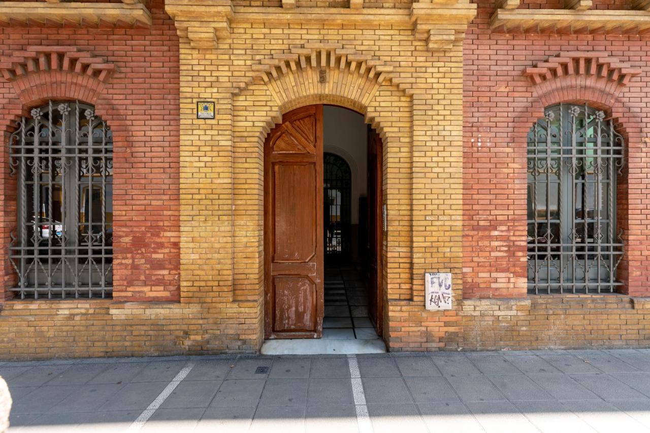 Apartamento Trahzo Sevilla Bagian luar foto