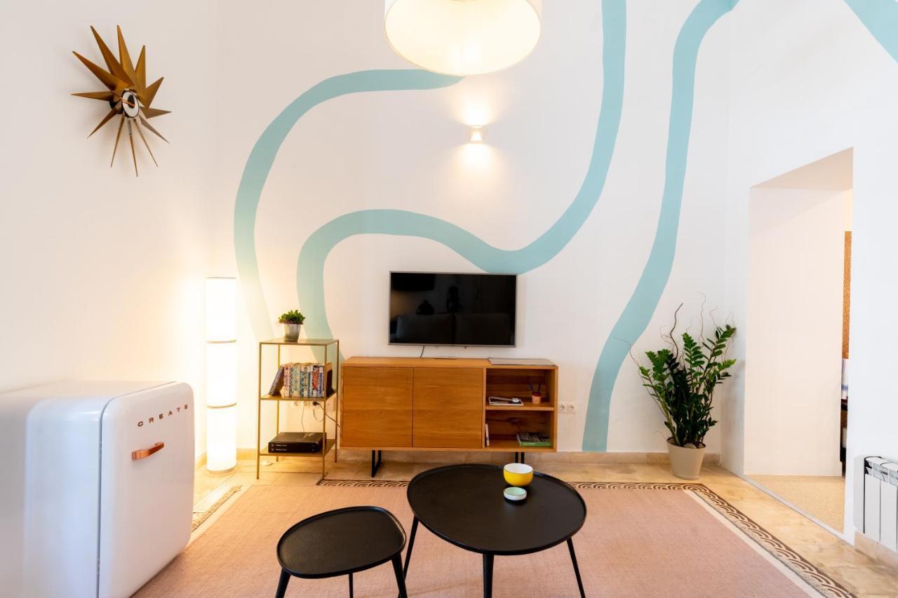 Apartamento Trahzo Sevilla Bagian luar foto
