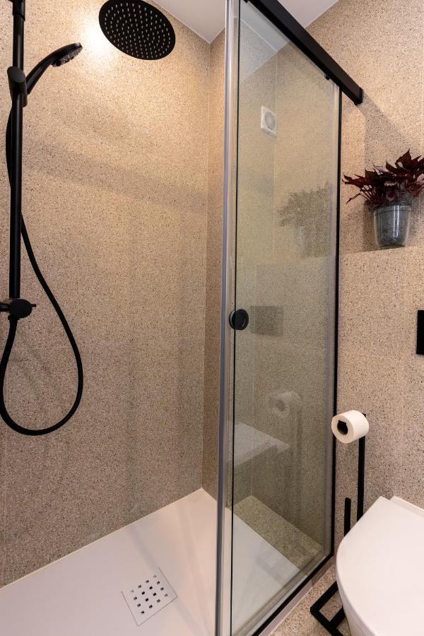 Apartamento Trahzo Sevilla Bagian luar foto